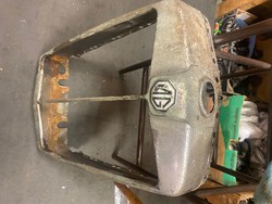 LOOK,  LOOK:       17/10/26         Some interesting spares have just come into stock.  These do not form part of our 'General Stock', but are 1-off items.Please see PHOTOS below: Photo 8
