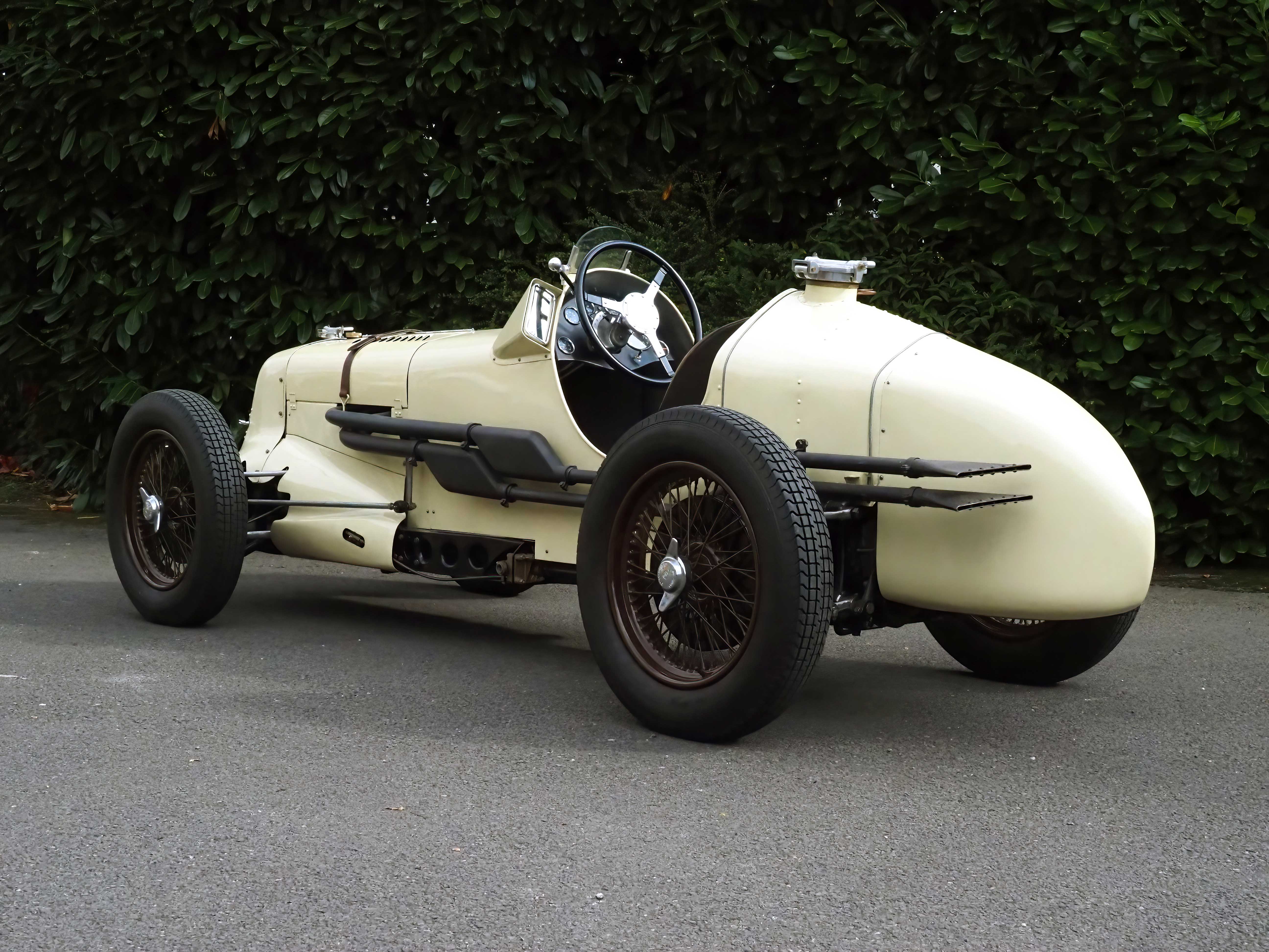 1935 MG R type race car